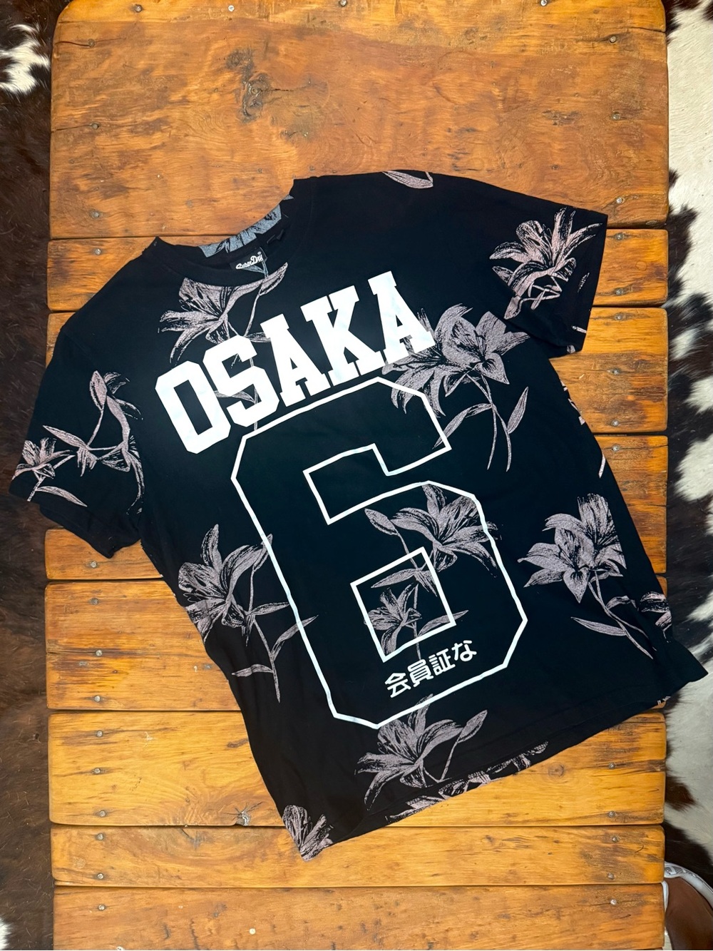 Superdry “Osaka 6” vintage tee. Labeled XL, fits M. EUC